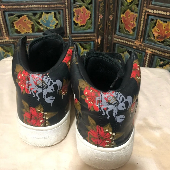 COACH C210 LEATHER WILD LILY FLORAL MID TOPS SIZE 8 - Picture 4 of 7